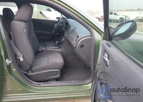 2019 Dodge Charger Sxt Rwd z USA, uszkodzony, nr VIN 2C3CDXBG0KH589395